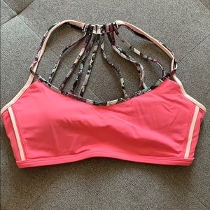 Lululemon bra size 8